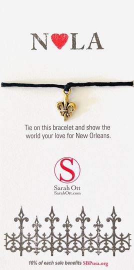 Picture of NOLA Love, Gold Fleur De Lis